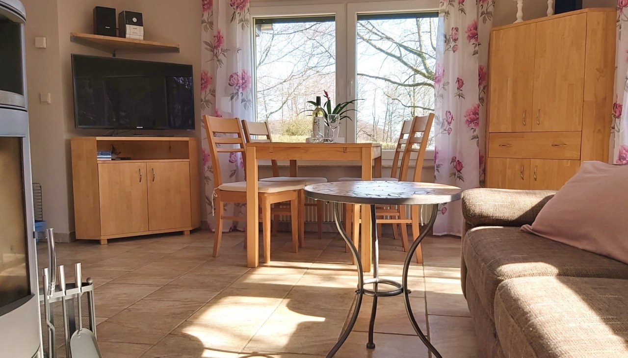 Wohn- und Esszimmer, © Janet Heuer Wohn- und Esszimmer, © Janet Heuer