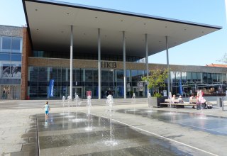 Die Touristinfo befindet sich im HKB am Marktplatz im Zentrum von Neubrandenburg. // © VZN Die Touristinfo befindet sich im HKB am Marktplatz im Zentrum von Neubrandenburg. // © VZN