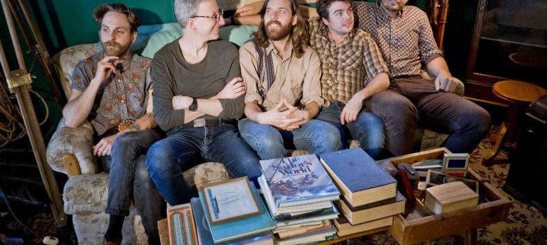 &copy; K&uuml;nstler