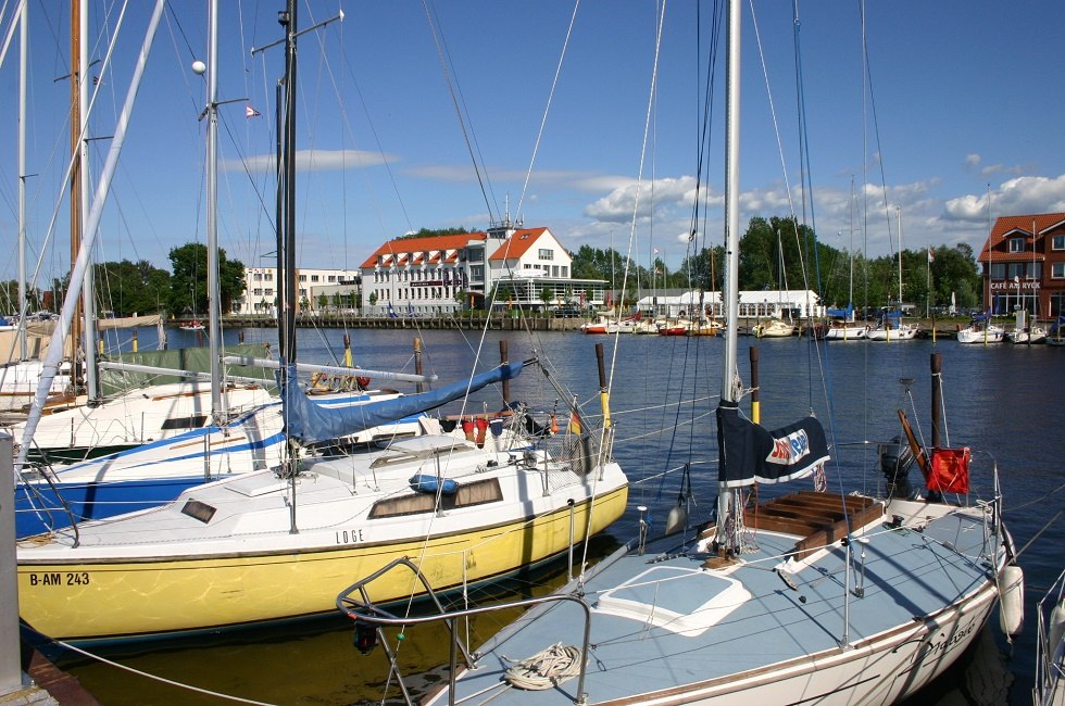 Segelhafen Wieck // © Sabrina Wittkopf-Schade Segelhafen Wieck // © Sabrina Wittkopf-Schade