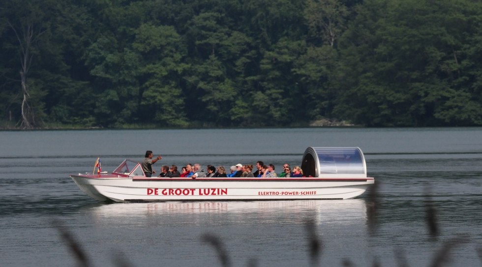 Eiszeit-Tour im Elektroschiff &uuml;ber die Feldberger Seen, &copy; Frank Berg
