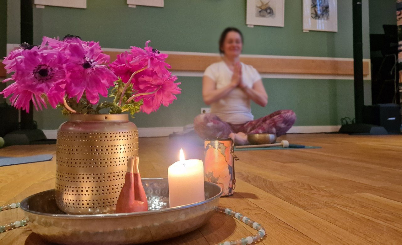 &copy; Yoga im Haus des Gastes.jpg