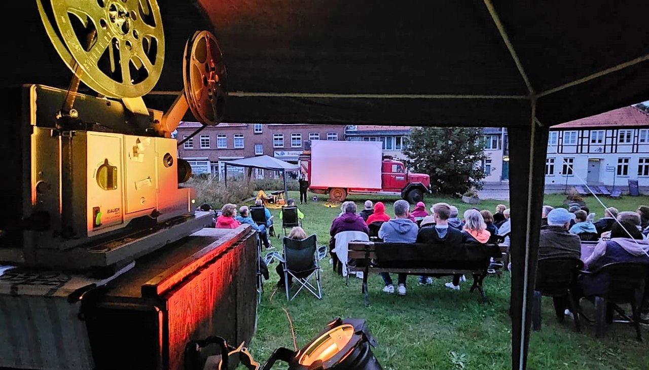 Stummfilm-Wanderkino, &copy; Hannes Palm