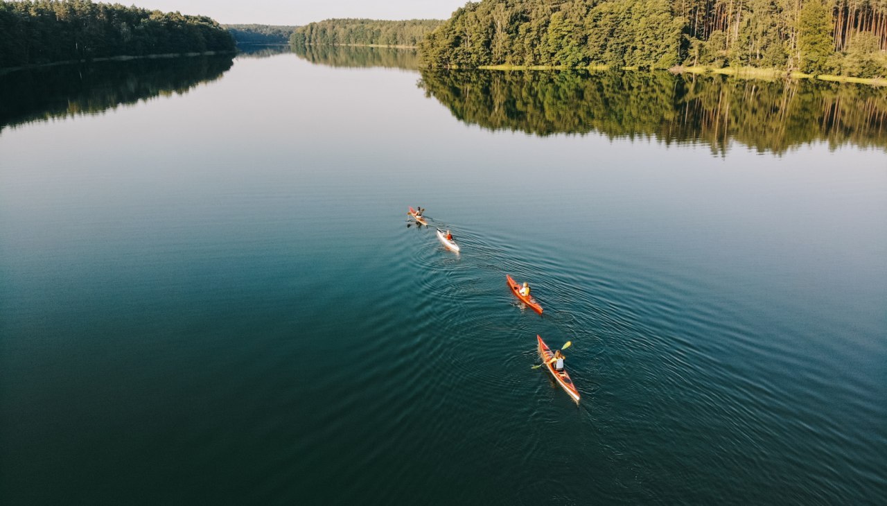 Weite. Wasser. Natur - Eine Kajaktour in der Mecklenburgischen Seenplatte, © Eike Otto Weite. Wasser. Natur - Eine Kajaktour in der Mecklenburgischen Seenplatte, © Eike Otto