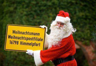 Zu Besuch beim Weihnachtsmann, © Deutsche Post DHL Group