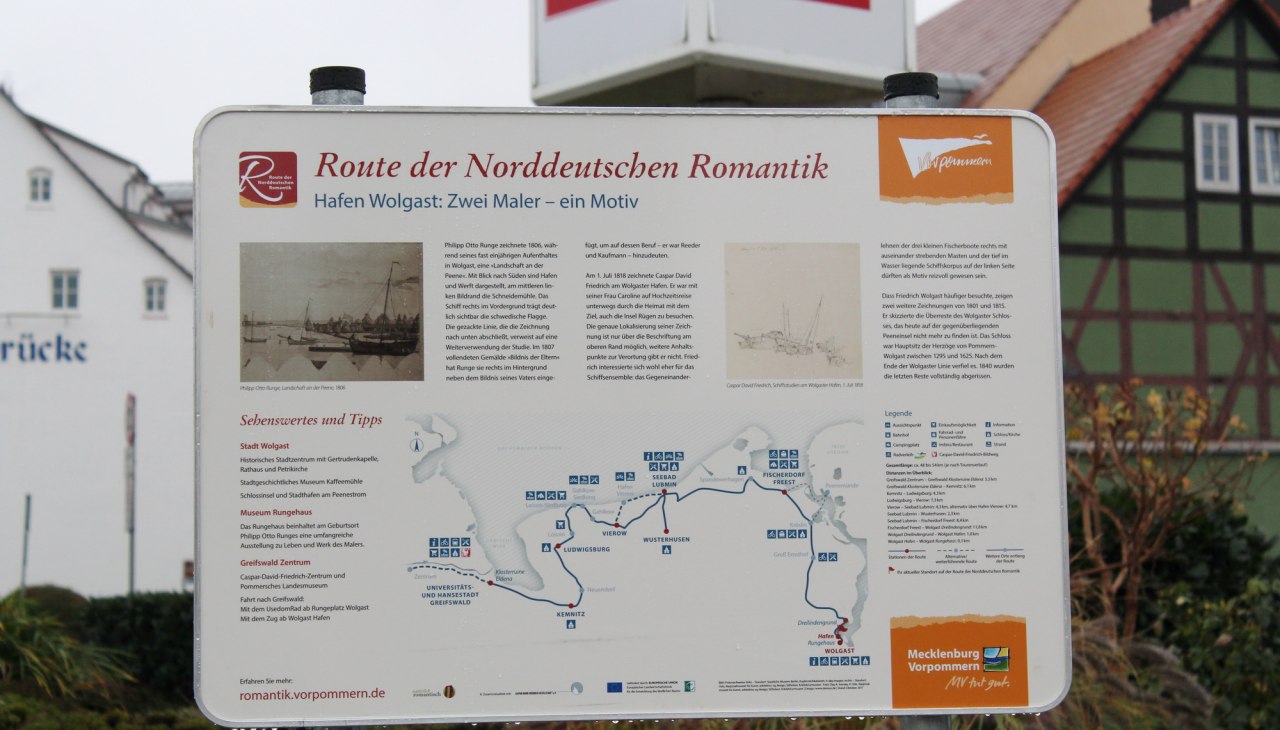 Auf der Route der Norddeutschen Romantik - Infoschild zur Route am Hafen Wolgast, © tvv-anne wiegert Auf der Route der Norddeutschen Romantik - Infoschild zur Route am Hafen Wolgast, © tvv-anne wiegert