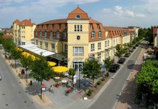 Außenansicht des Ostsee-Brauhaus in Kühlungsborn // © Ostsee-Brauhaus AG Hotel Außenansicht des Ostsee-Brauhaus in Kühlungsborn // © Ostsee-Brauhaus AG Hotel
