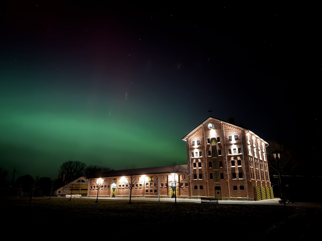 Festliche Beleuchtung des Marstalls und Kornspeichers. // &copy; Christian Schierning