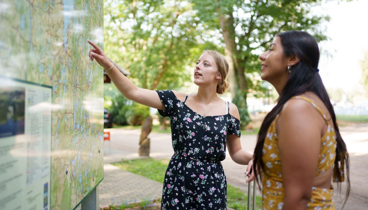 Campingplatz "Boek" C16, © TDG Rechlin mbH / BVCDMV Holger Martens Campingplatz "Boek" C16, © TDG Rechlin mbH / BVCDMV Holger Martens