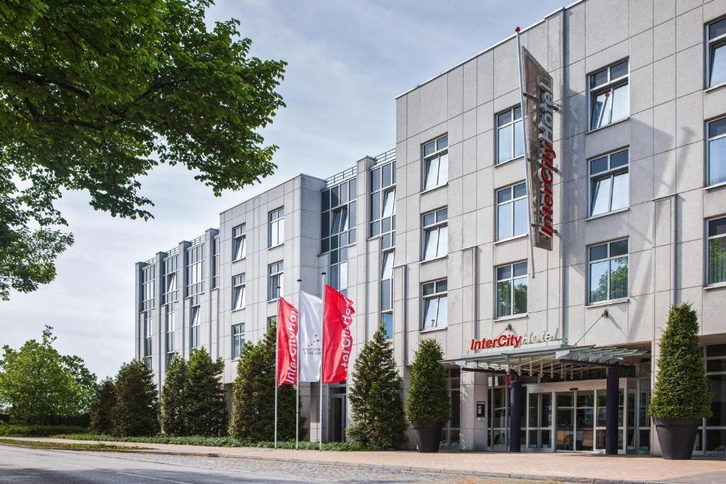 Hotel von außen // © IntercityHotel GmbH Hotel von außen // © IntercityHotel GmbH