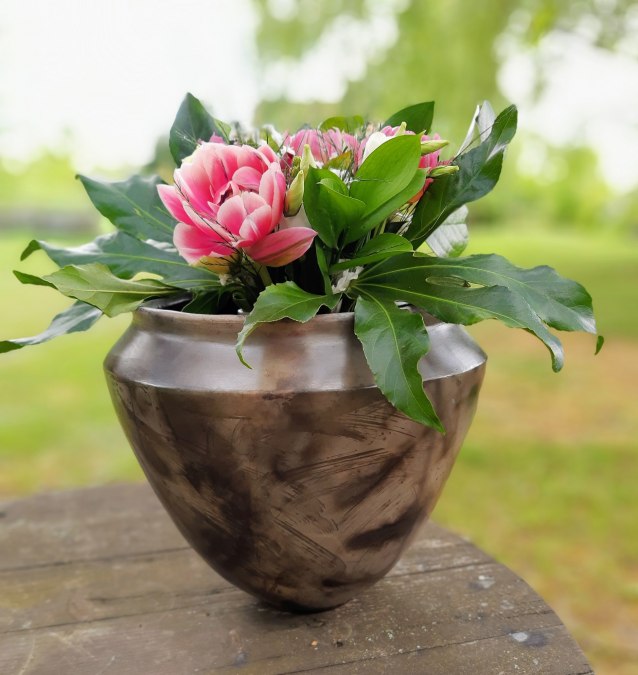 dekoratives Gef&auml;&szlig; aus dem Rauchbrand, &copy; Sabine Oettel