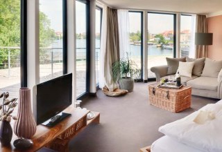 Stilvolle Studios, auf Wunsch mit märchenhaftem Seeblick // © Hotel Rosendomizil, Malchow Stilvolle Studios, auf Wunsch mit märchenhaftem Seeblick // © Hotel Rosendomizil, Malchow