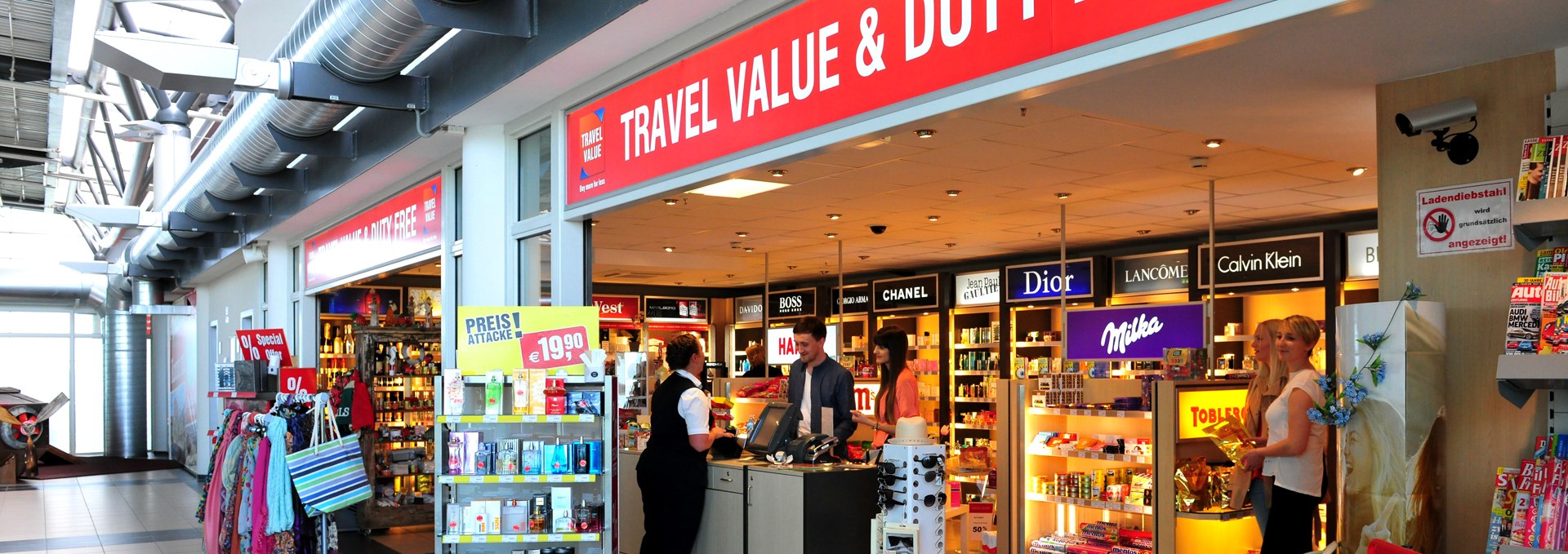 Duty Free Shop, © Flughafen Rostock-Laage / angelikaheim