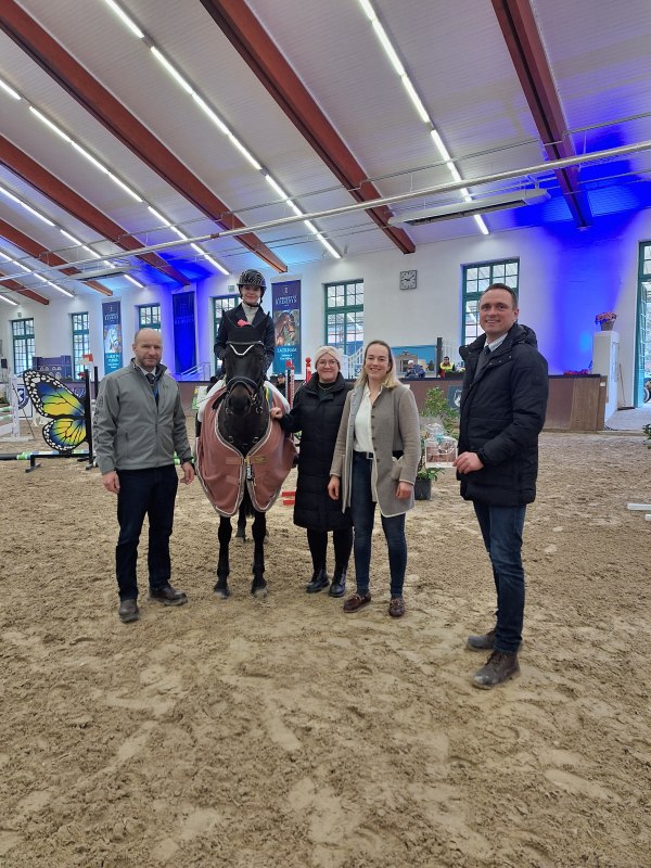 Landeshallen-Championat Springen auf dem Landgestüt Redefin, © A.Strohbehn Landeshallen-Championat Springen auf dem Landgestüt Redefin, © A.Strohbehn