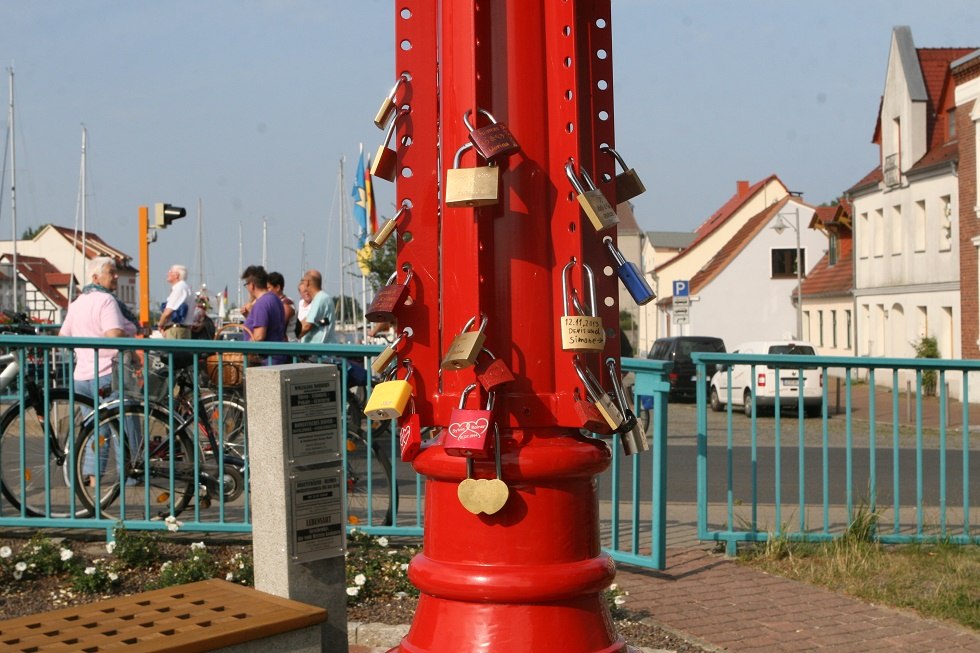 Liefdeslantaarn met sloten // &copy; Sabrina Wittkopf-Schade