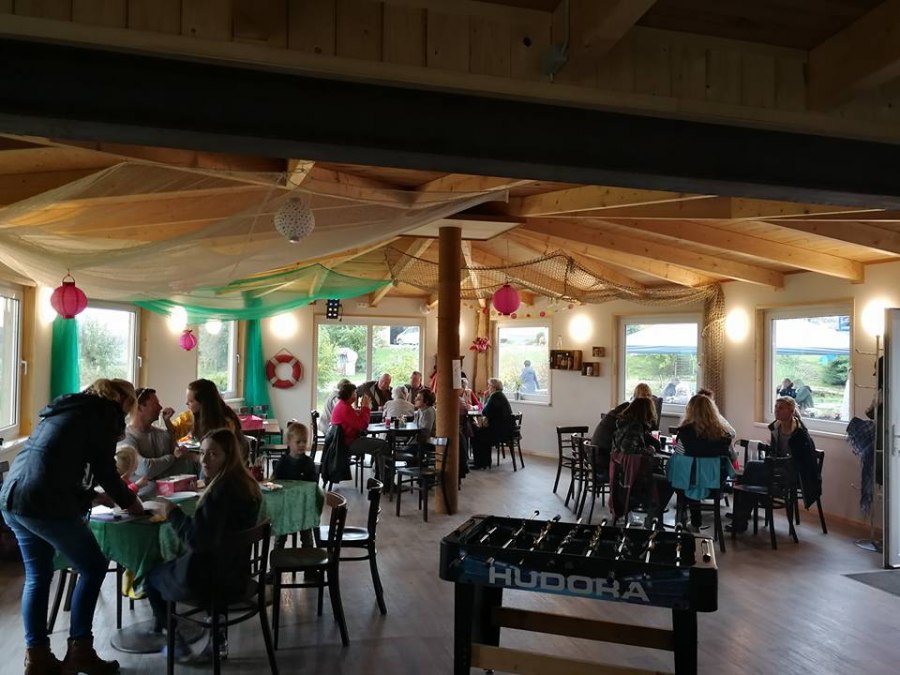 In der Rotunde ist Platz zum Verweilen und Feiern, © Peenehof Köppen In der Rotunde ist Platz zum Verweilen und Feiern, © Peenehof Köppen