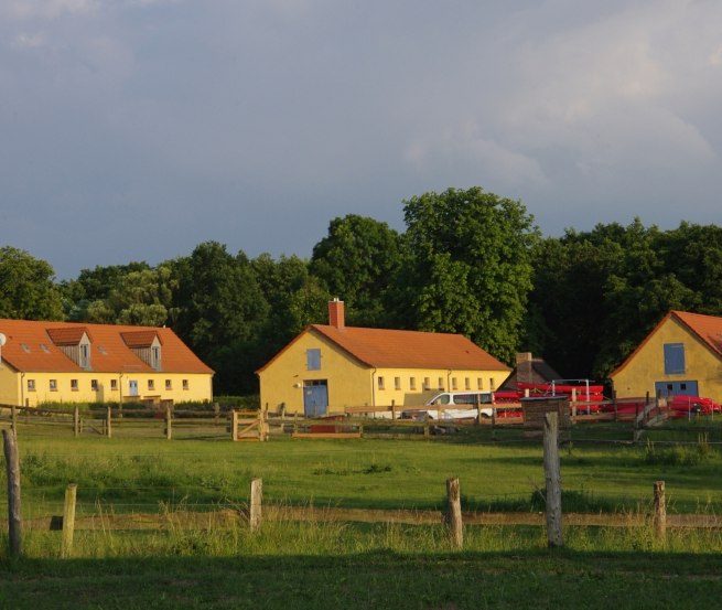 Ansicht des Naturdorfes Eickhof, inmitten des Sternberger Seenland, © Naturdorf Eickhof/ Abeln