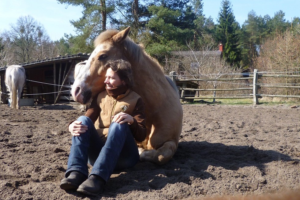 Het motto op het Fennhof - harmonie tussen paard en ruiter kan alleen ontstaan als beiden dezelfde taal spreken, © Fennhof/Steinhof Het motto op het Fennhof - harmonie tussen paard en ruiter kan alleen ontstaan als beiden dezelfde taal spreken, © Fennhof/Steinhof