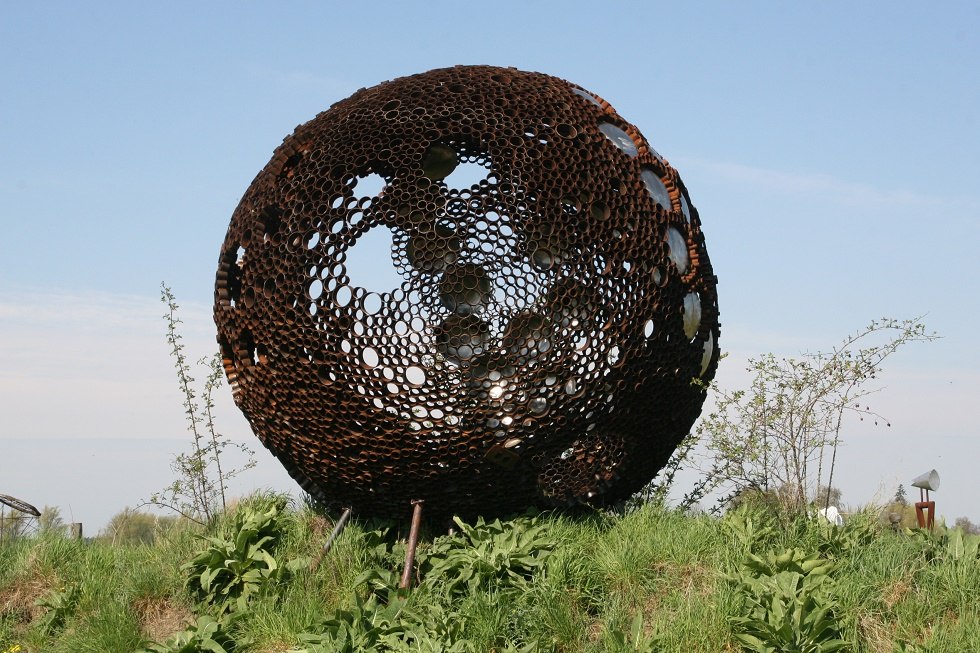 Skulptur im Park // © Sabrina Wittkopf-Schade Skulptur im Park // © Sabrina Wittkopf-Schade