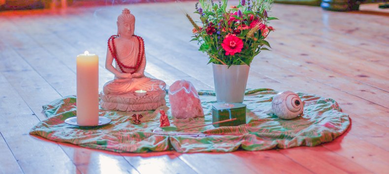 Mantra-Singkreis & Meditation // © Ralf Krämer Mantra-Singkreis & Meditation // © Ralf Krämer