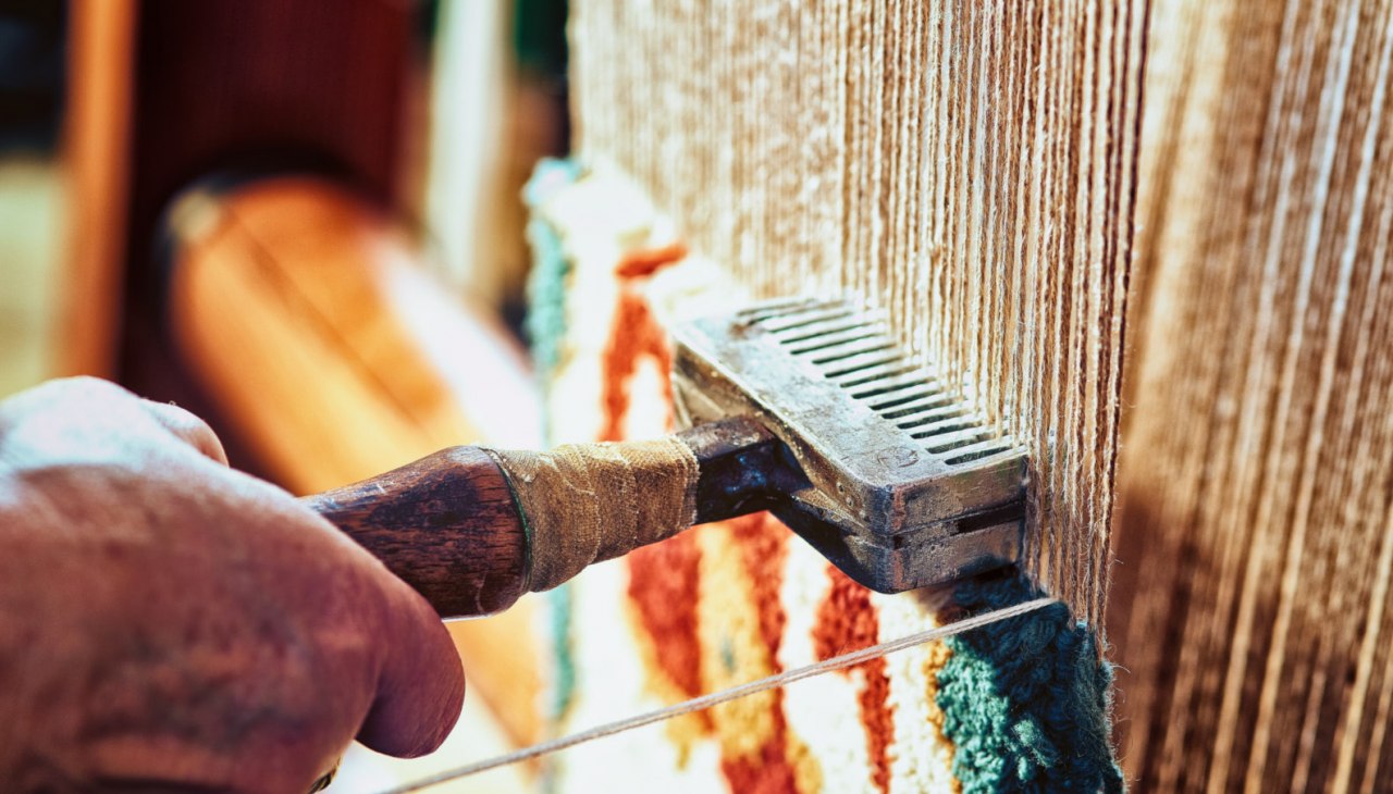 Knüpfen von Freester Fischerteppichen, © TMV@pocha.de Knüpfen von Freester Fischerteppichen, © TMV@pocha.de