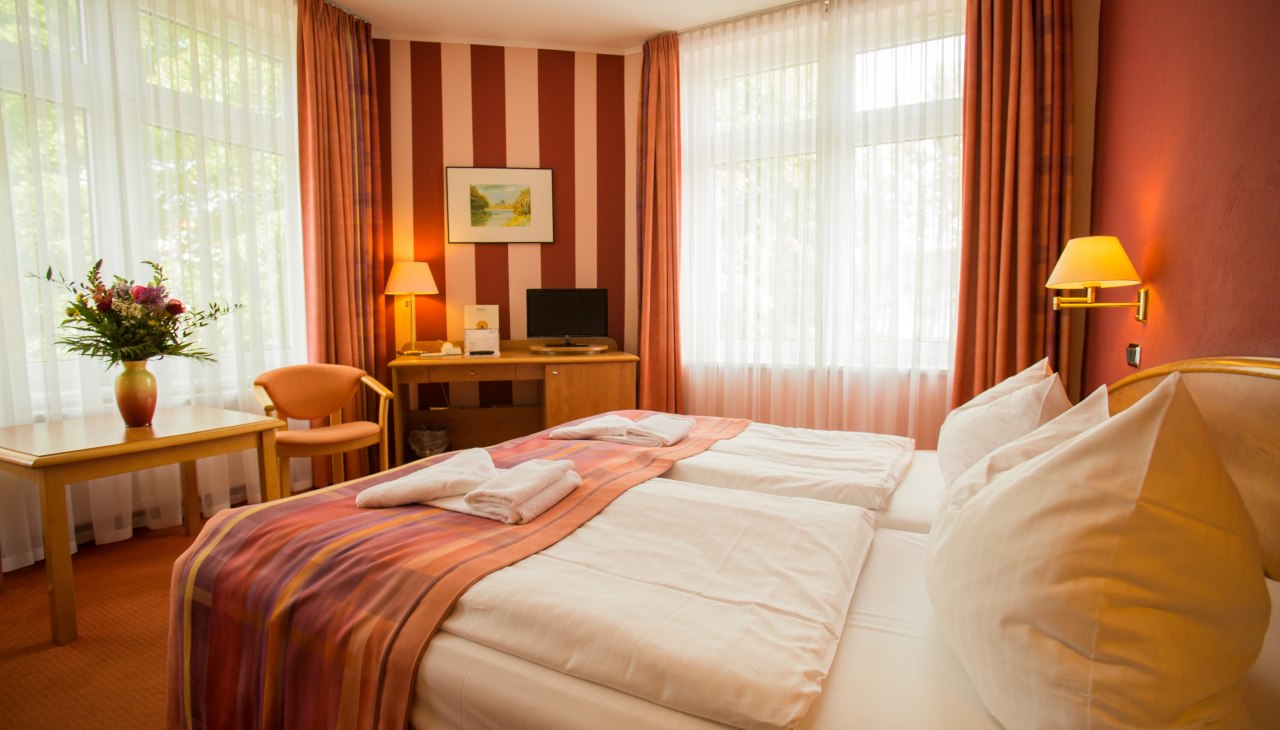 Komfortables Doppelzimmer, © Residenz Hotel Graal-Müritz GmbH Komfortables Doppelzimmer, © Residenz Hotel Graal-Müritz GmbH