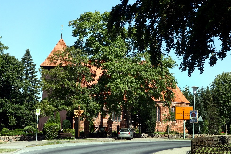 Blick auf die Kirche // © Sabrina Wittkopf-Schade Blick auf die Kirche // © Sabrina Wittkopf-Schade