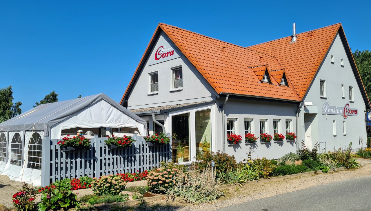 Aussenansicht, © Glander Aussenansicht, © Glander