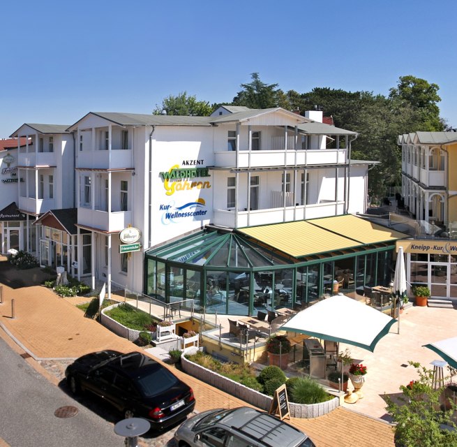 Buitenaanzicht, &copy; Waldhotel G&ouml;hren GmbH