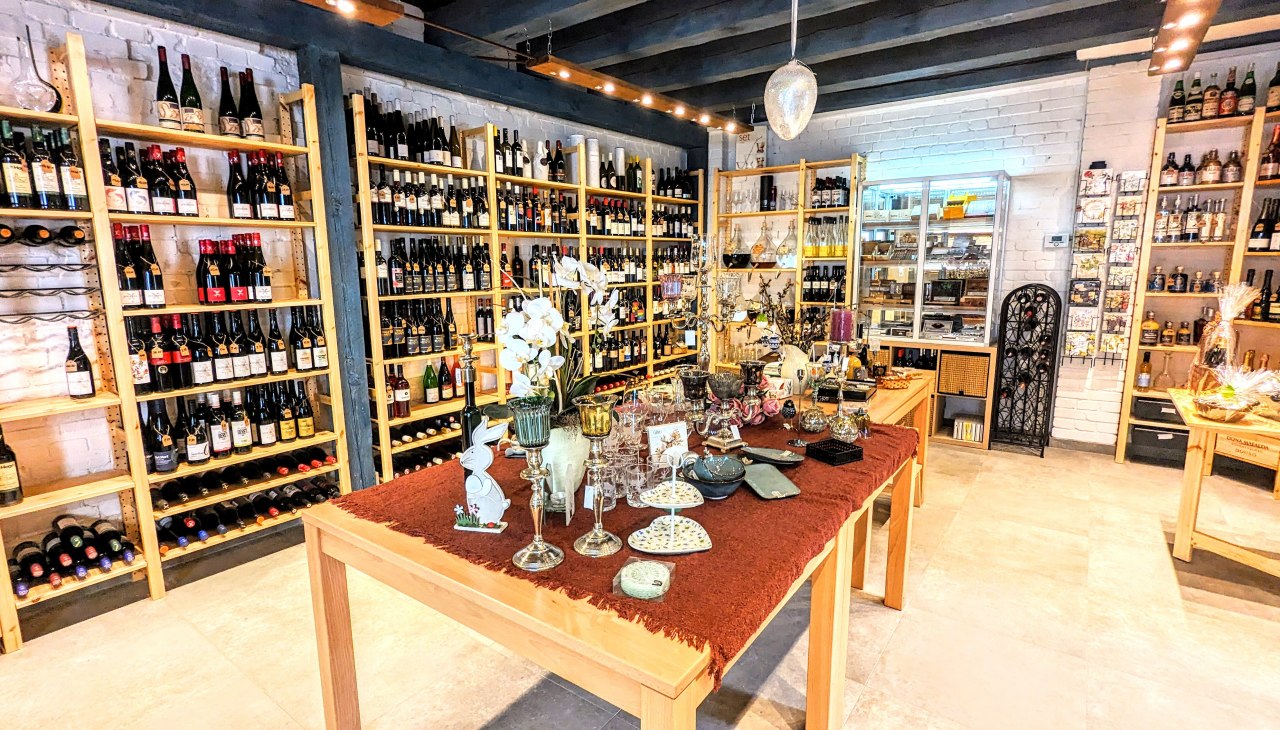 Innensortiment - Weinhaus im Hof, © Leopold Höglinger