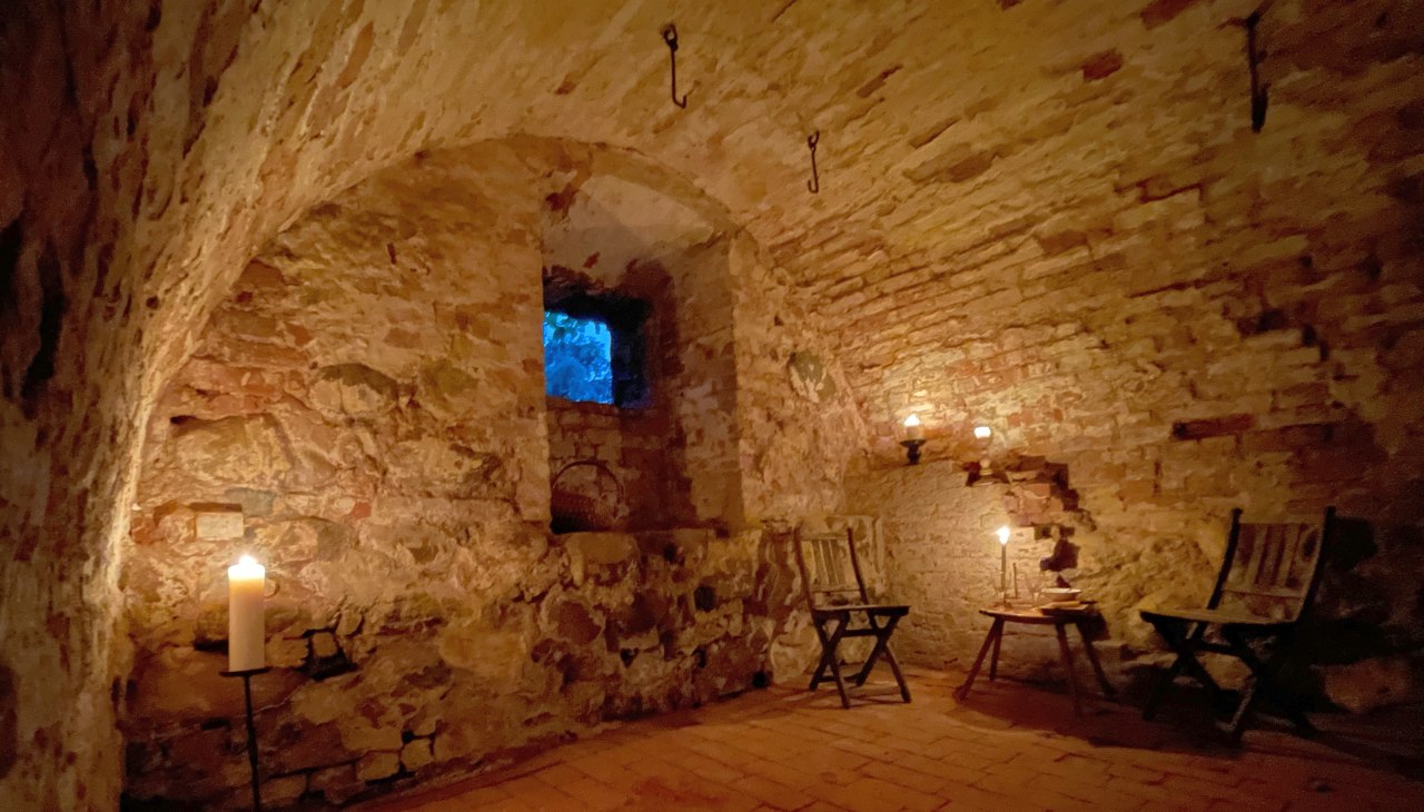 Im historischen Gewölbe des Herrenhauses Goldenbow, © Herrenhaus Goldenbow