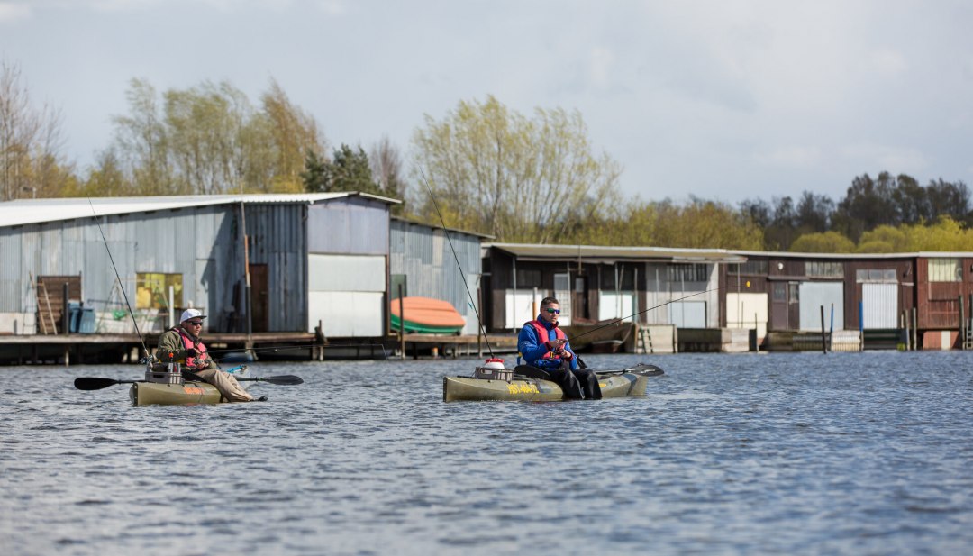 Vistocht per kajak op de Peene in het Mecklenburgse merengebied. // &copy; MV-T/L&auml;ufer