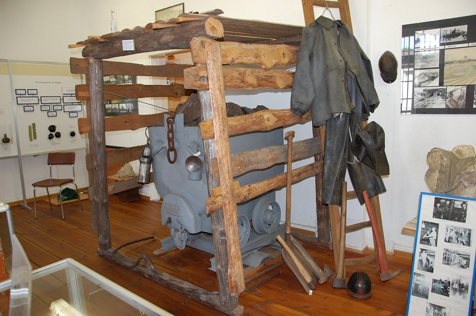 Das Modell eines Stollens erinnert an den "Bergbau" bei Malli&szlig; ., &copy; Gabriele Skorupski