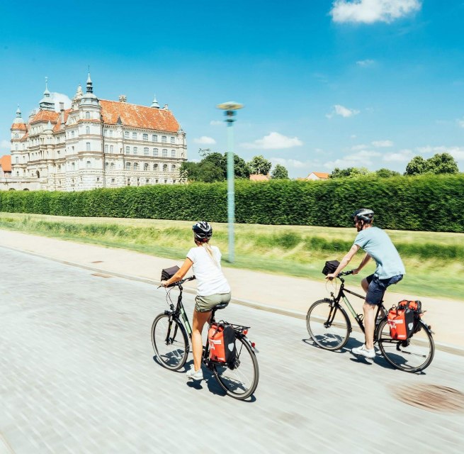 Hafenterrasse in der Hansestadt Stralsund // © TMV/Gänsicke Hafenterrasse in der Hansestadt Stralsund // © TMV/Gänsicke