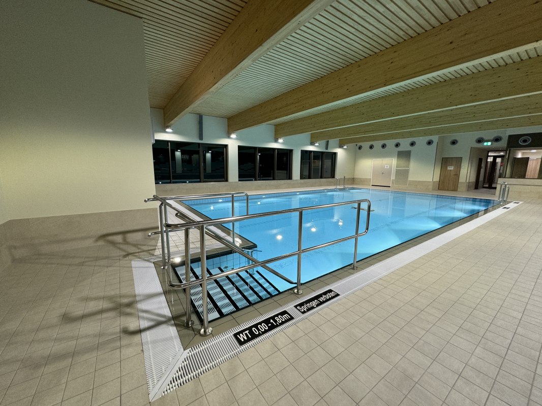 Sportschwimmbad Hannes Pr&auml;kel Bergen // &copy; Gemeinn&uuml;tziges Sportschwimmbad Betriebs gGmbH