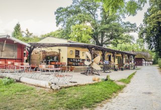 Fischgaststätte in Gristow direkt am Hafen Fischgaststätte in Gristow direkt am Hafen
