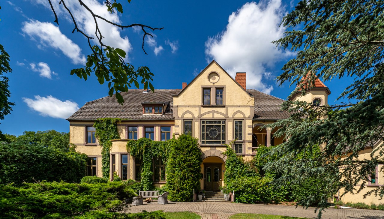 Außenansicht Gutshaus Polchow, © DOMUSimages