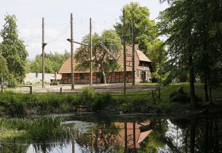 Waldhaus mit nutzbarem Au&szlig;engel&auml;nde, &copy; Lars Schneider f&uuml;r GFE | erlebnistage