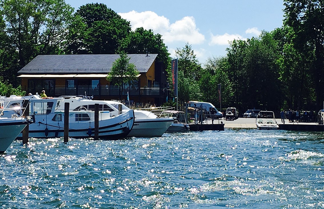 SBS Yachthafenresort in Unterg&ouml;hren am Fleesensee, &copy; Claudia Kratz