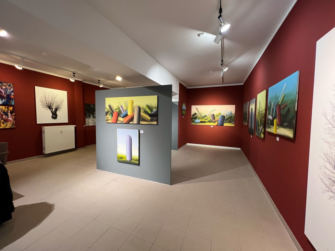 Je kunstadres in de pittoreske kustplaats aan de Oostzee // © Galerie Kröger Je kunstadres in de pittoreske kustplaats aan de Oostzee // © Galerie Kröger