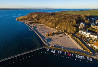 Blick auf den Hafen von Altef&auml;hr von oben // &copy; Eigenbetrieb Hafen- und Tourismuswirtschaft Altef&auml;hr