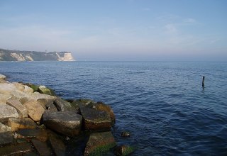 Udsigt fra Vitter Strand mod Kap Arkona // © Tourismuszentrale Rügen Udsigt fra Vitter Strand mod Kap Arkona // © Tourismuszentrale Rügen
