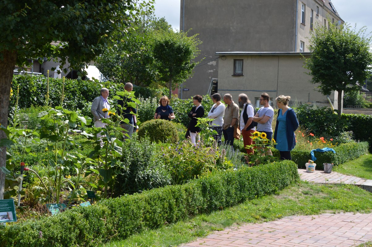 Gartenführung, © Bibelzentrum Barth Gartenführung, © Bibelzentrum Barth