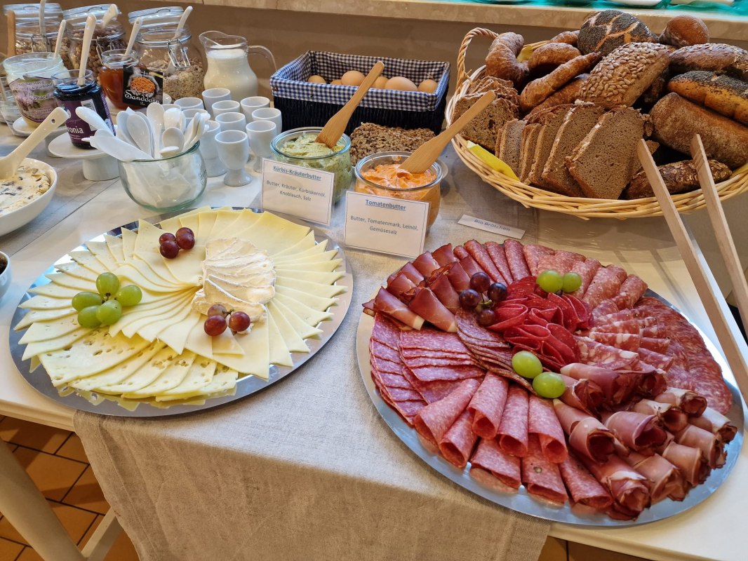 Traditionelles Osterfr&uuml;hst&uuml;ck, &copy; Ostseem&uuml;hle