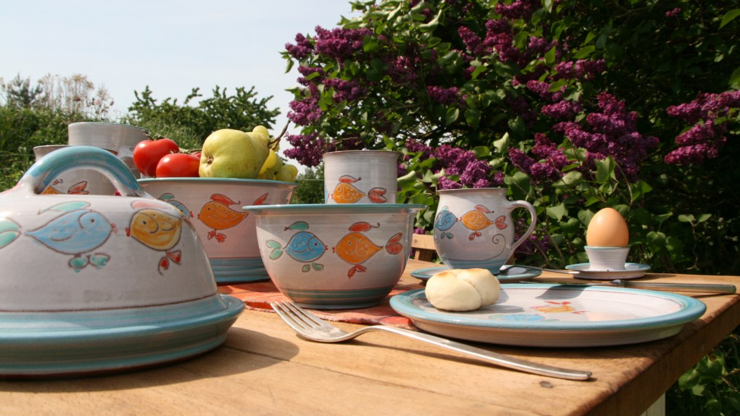 Feinste Keramik im Fischdesign, © KERAMIK ton-studio-m-1/Marquardt Feinste Keramik im Fischdesign, © KERAMIK ton-studio-m-1/Marquardt