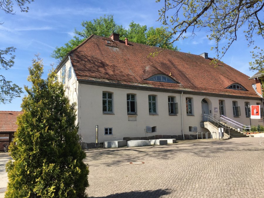 Bibliothek, © Susan Schejer