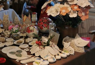 Keramik im Kunsthandwerkermarkt, &copy; Ostseem&uuml;hle