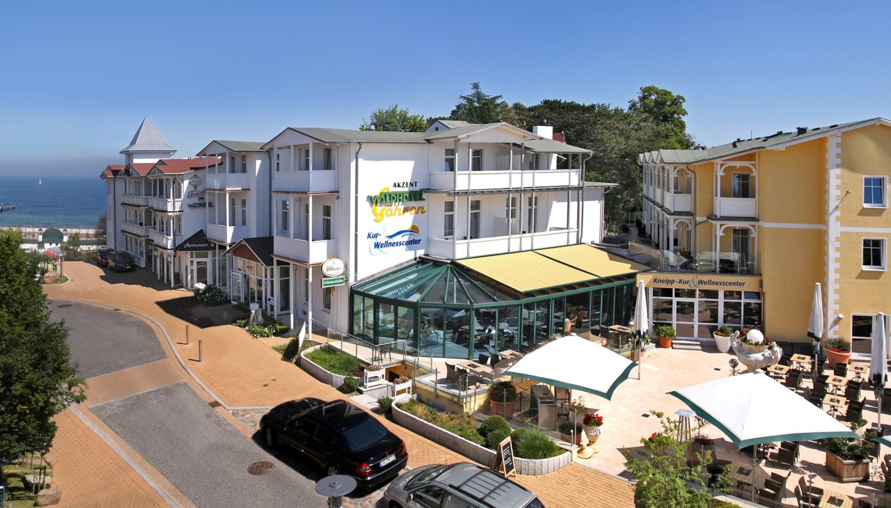 Au&szlig;enansicht, &copy; Waldhotel G&ouml;hren GmbH