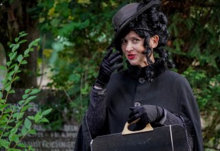 Frau Dr. Anja Kretschmer-Rodenbr&ouml;ker alias &bdquo;Die Schwarze Witwe&ldquo; // &copy; Frau Dr. Anja Kretschmer-Rodenbr&ouml;ker