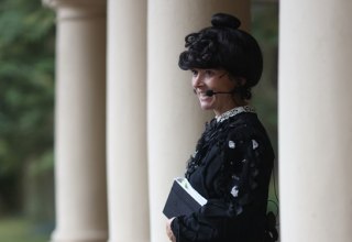 Anja Kretschmer als schlesische Dichterin Friederike Kempner (1828-1904) // &copy; Danny Gohlke